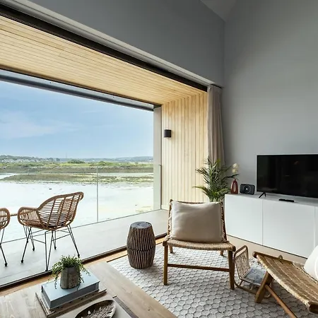 Primero - Villas Hayle